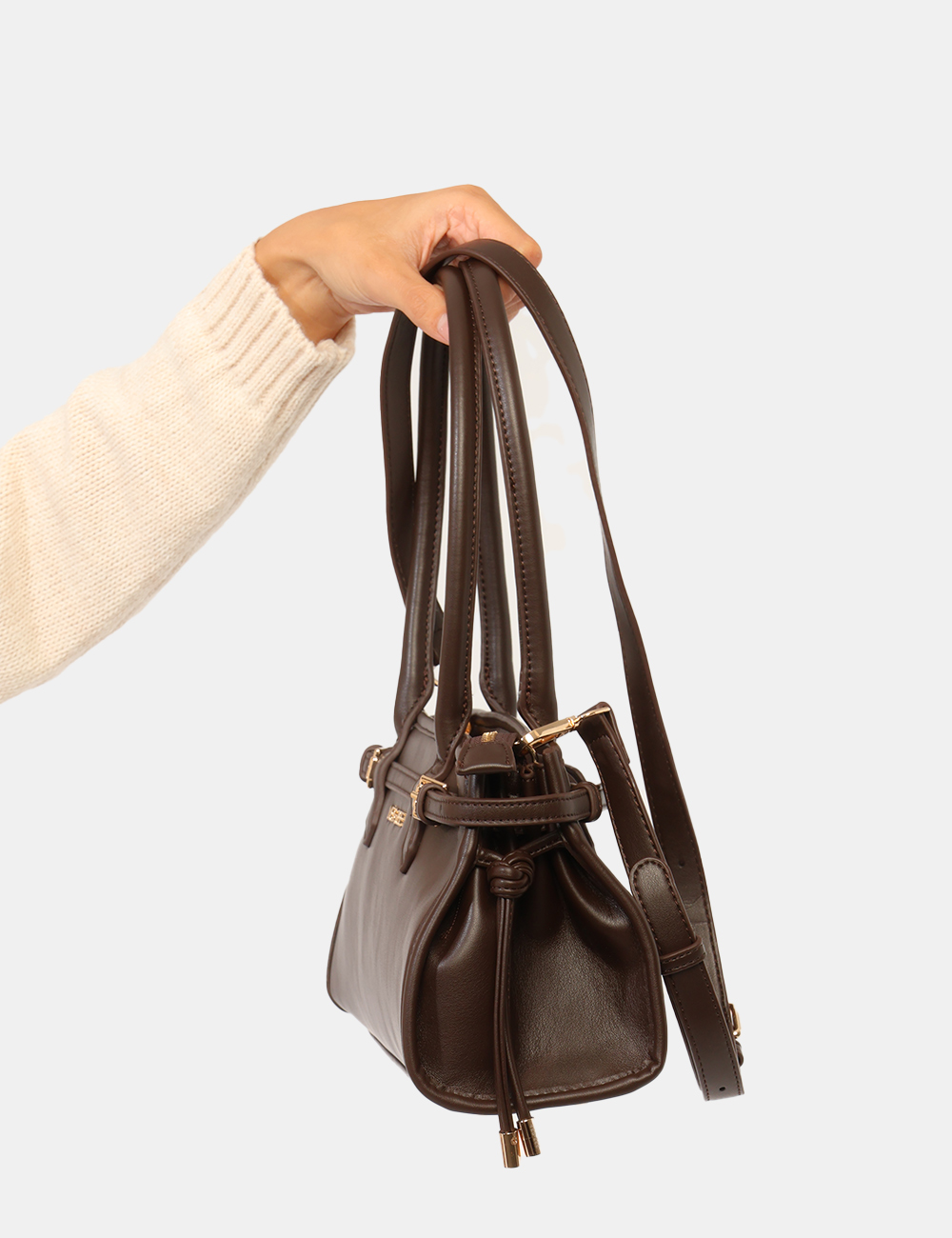 W023-AP00_MORO_AI26_4 Borsa Yes Zee Marrone - Borsa YES ZEE Marrone da donna La Borsa YES ZEE Marrone da donna è un accessorio versatile e femmini