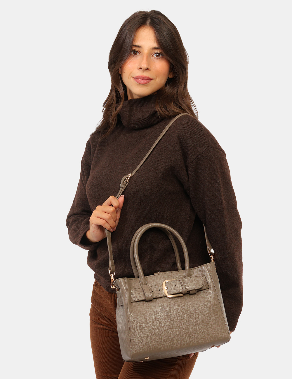 W026-AQ00_TORTORA_AI26_1 Borsa Yes Zee Grigia - Borsa YES ZEE Grigia da donna La Borsa YES ZEE Grigia da donna è un accessorio versatile e contempora