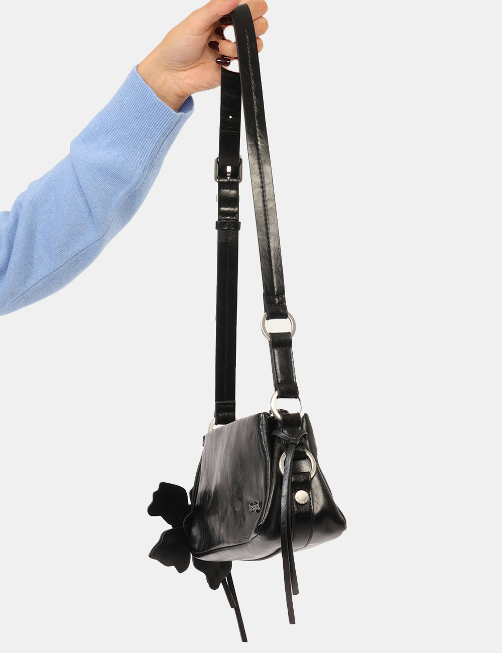 Borsa Desigual Nera - Borsa DESIGUAL Nera da donna La Borsa DESIGUAL Nera da donna è un accessorio compatto e contemporaneo,