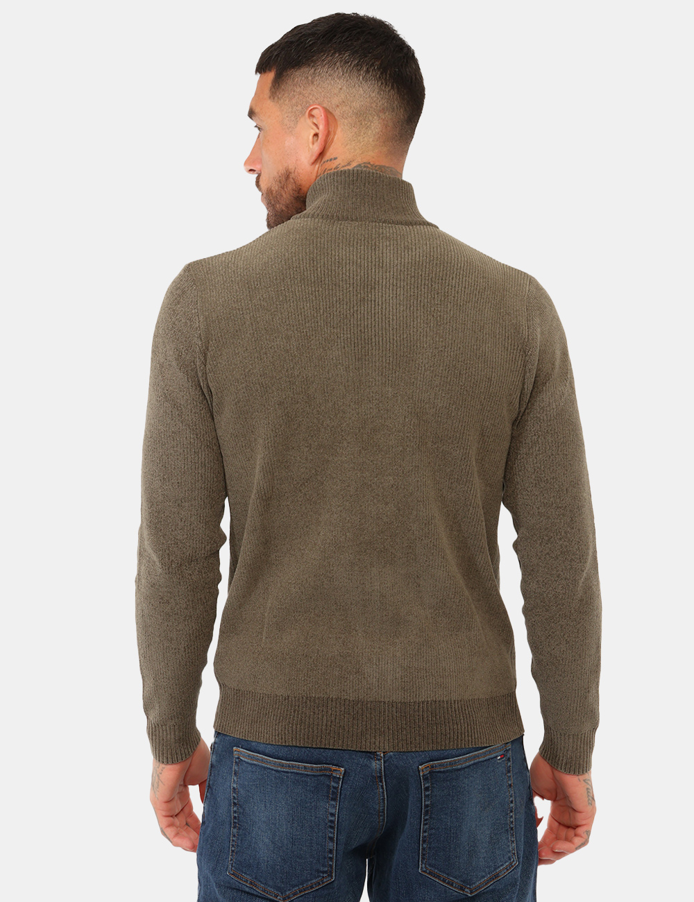 Maglia Prj22. Verde - Maglia PRJ22. Verde da UomoLa maglia PRJ22. verde da uomo è un capo versatile e contemporaneo, ideale