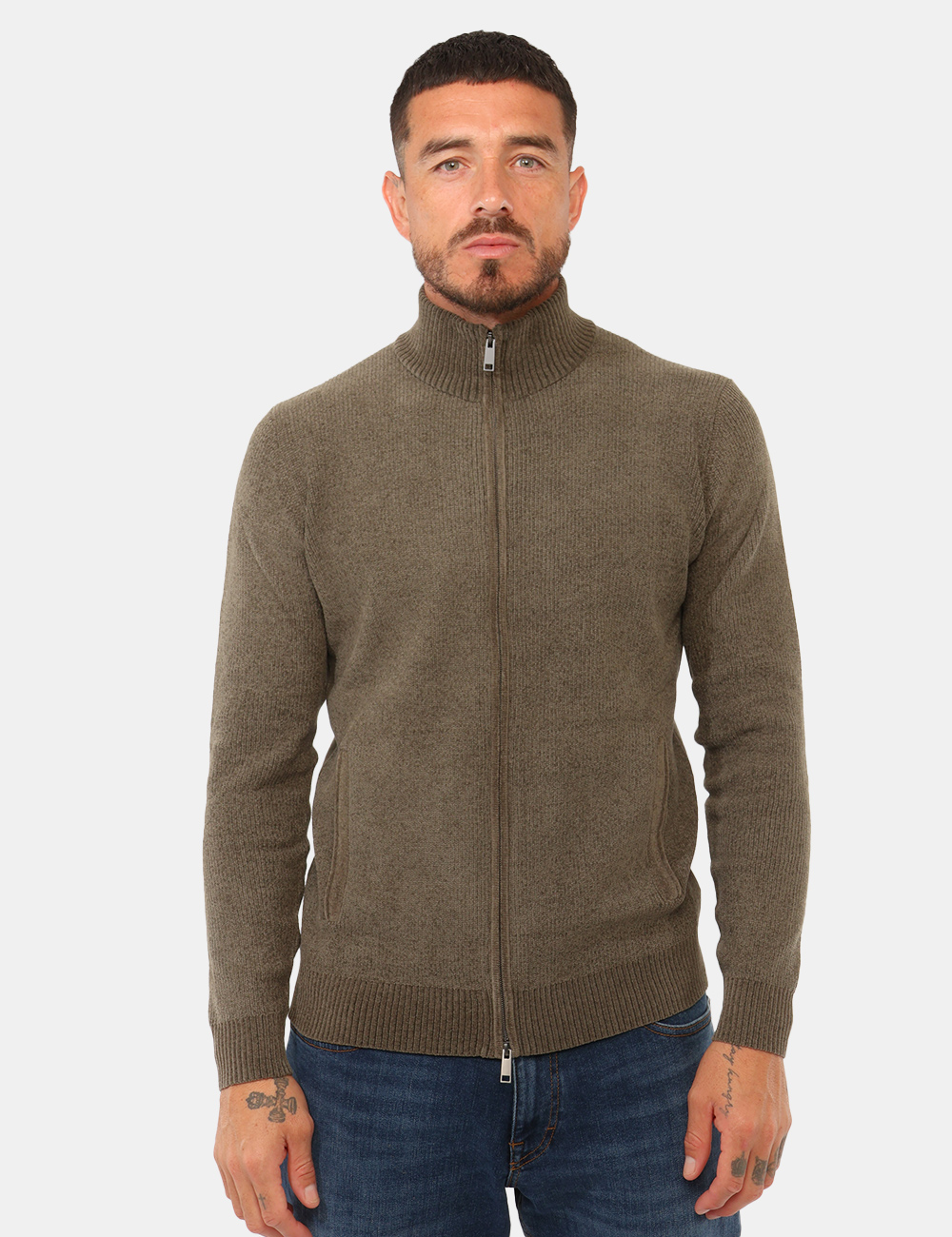 Maglia Prj22. Verde - Maglia PRJ22. Verde da UomoLa maglia PRJ22. verde da uomo è un capo versatile e contemporaneo, ideale