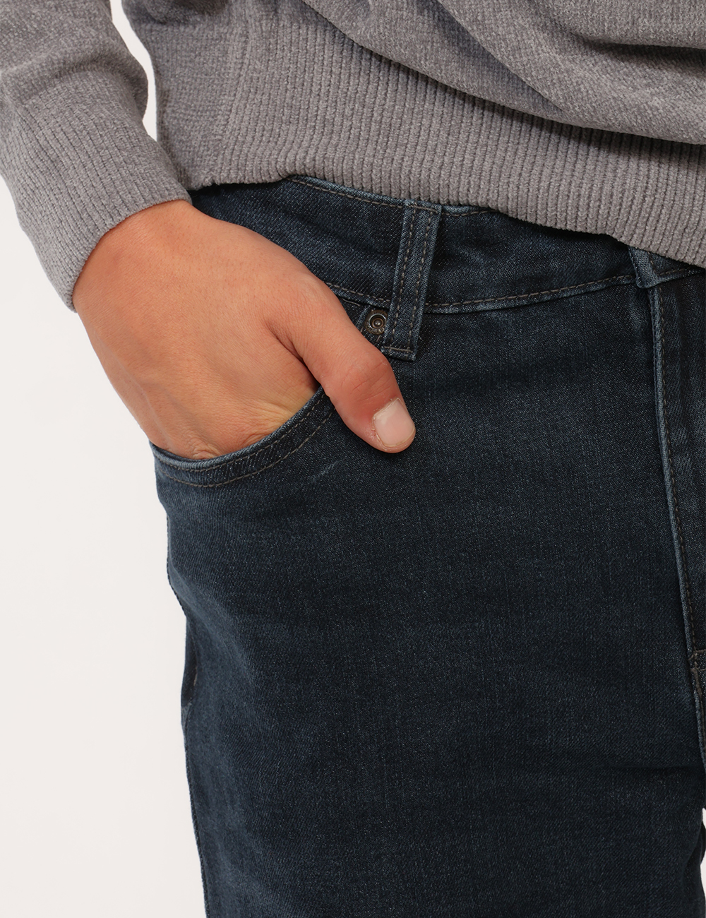 Jeans Prj22. Blu - Jeans PRJ22. Blu da uomo I Jeans PRJ22. Blu da uomo sono una proposta contemporanea pensata per chi cerca