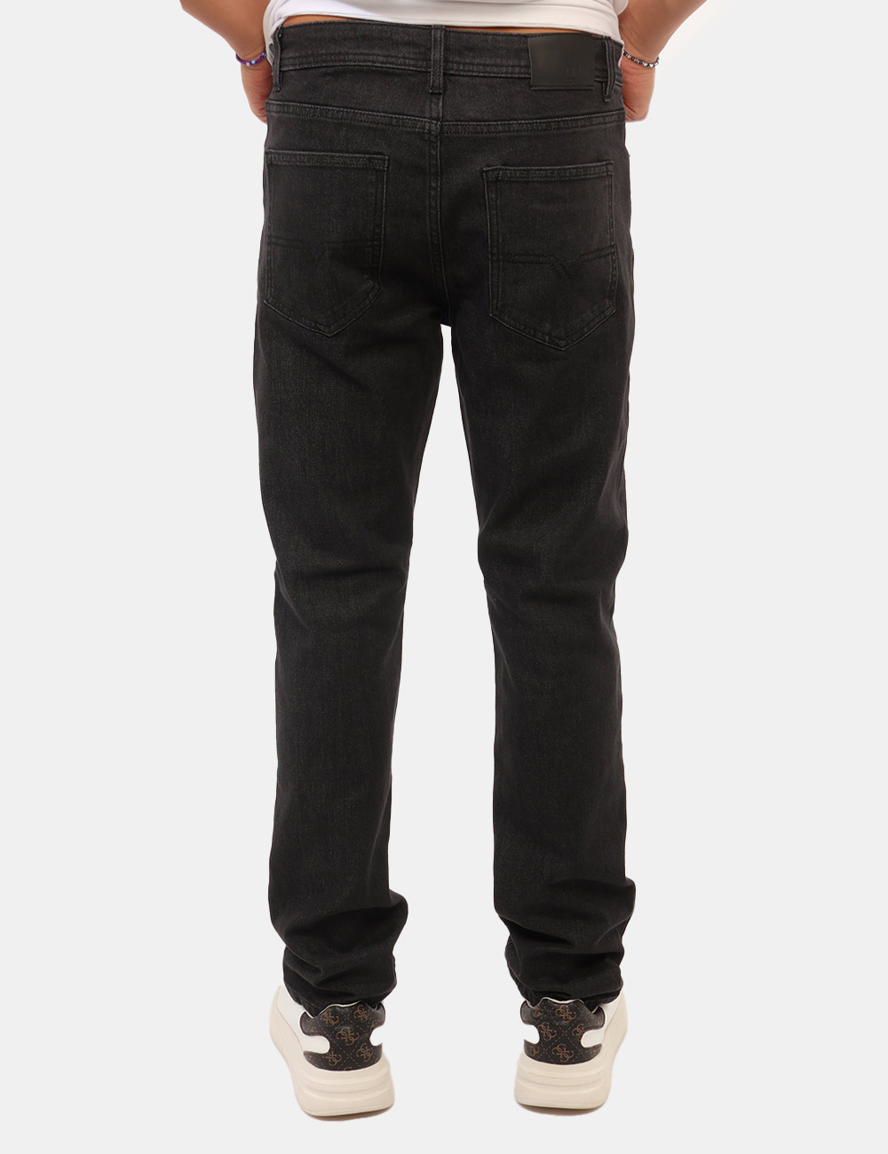 Jeans Prj22. Nero - Jeans PRJ22. Nero da uomo I Jeans PRJ22. Nero da uomo sono una proposta contemporanea pensata per chi ce