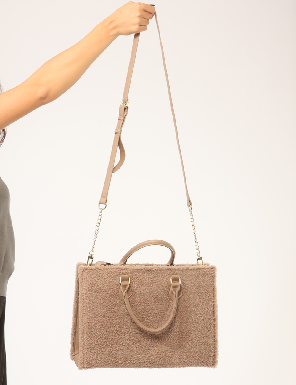 Borsa Concept83 Beige - Borsa Concept83 Beige da DonnaLa Borsa CONCEPT83 Beige da donna è un accessorio elegante e versatile