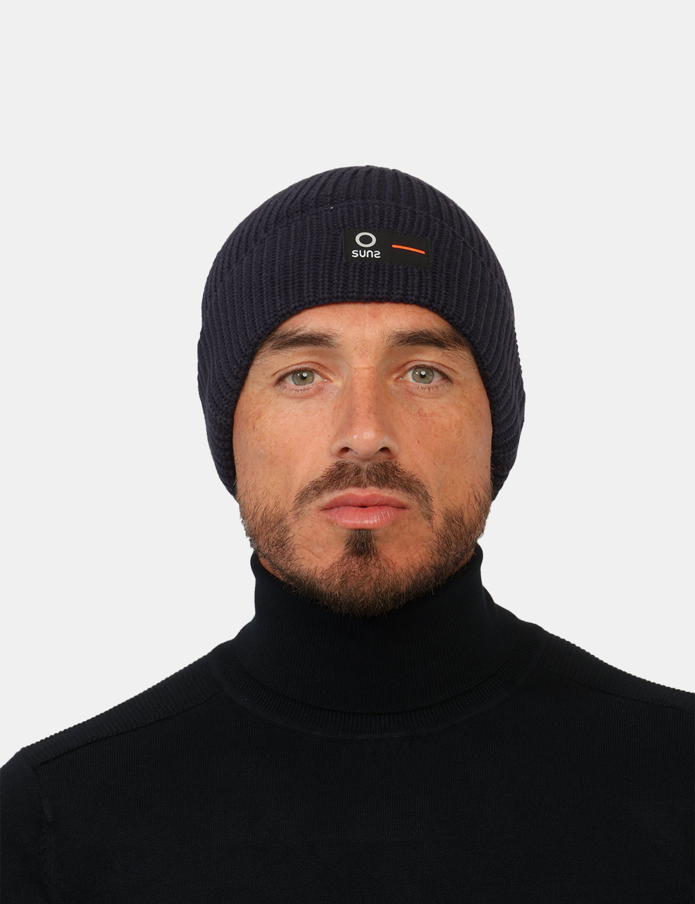 Cappello Suns Blu - Cappello SUNS Blu da uomo Il Cappello SUNS Blu da uomo è un accessorio versatile e contemporaneo, ideale
