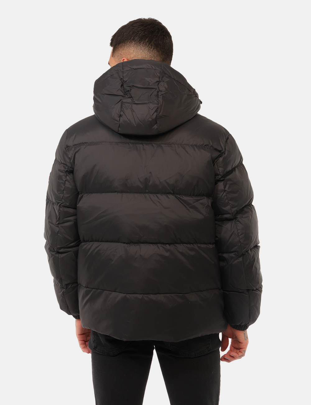 Piumino Tommy Hilfiger Nero - Piumino Tommy Hilfiger Nero da UomoIl Piumino Tommy Hilfiger Nero da uomo è un capospalla vers