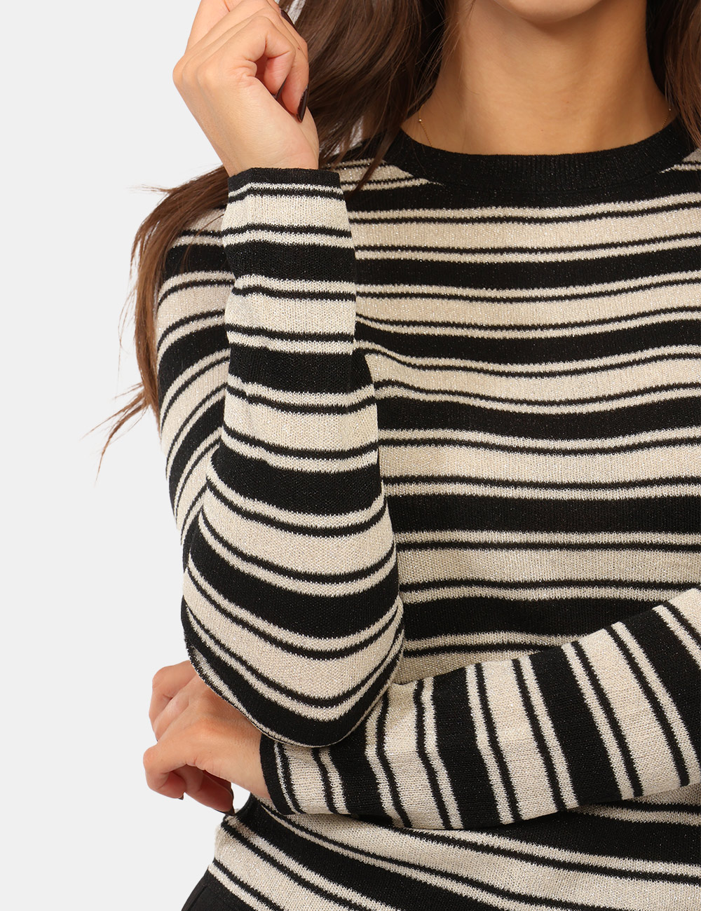 Maglia Emme Marella Nera - Maglia EMME MARELLA Nera da donna La Maglia EMME MARELLA Nera è un capo femminile raffinato e lum