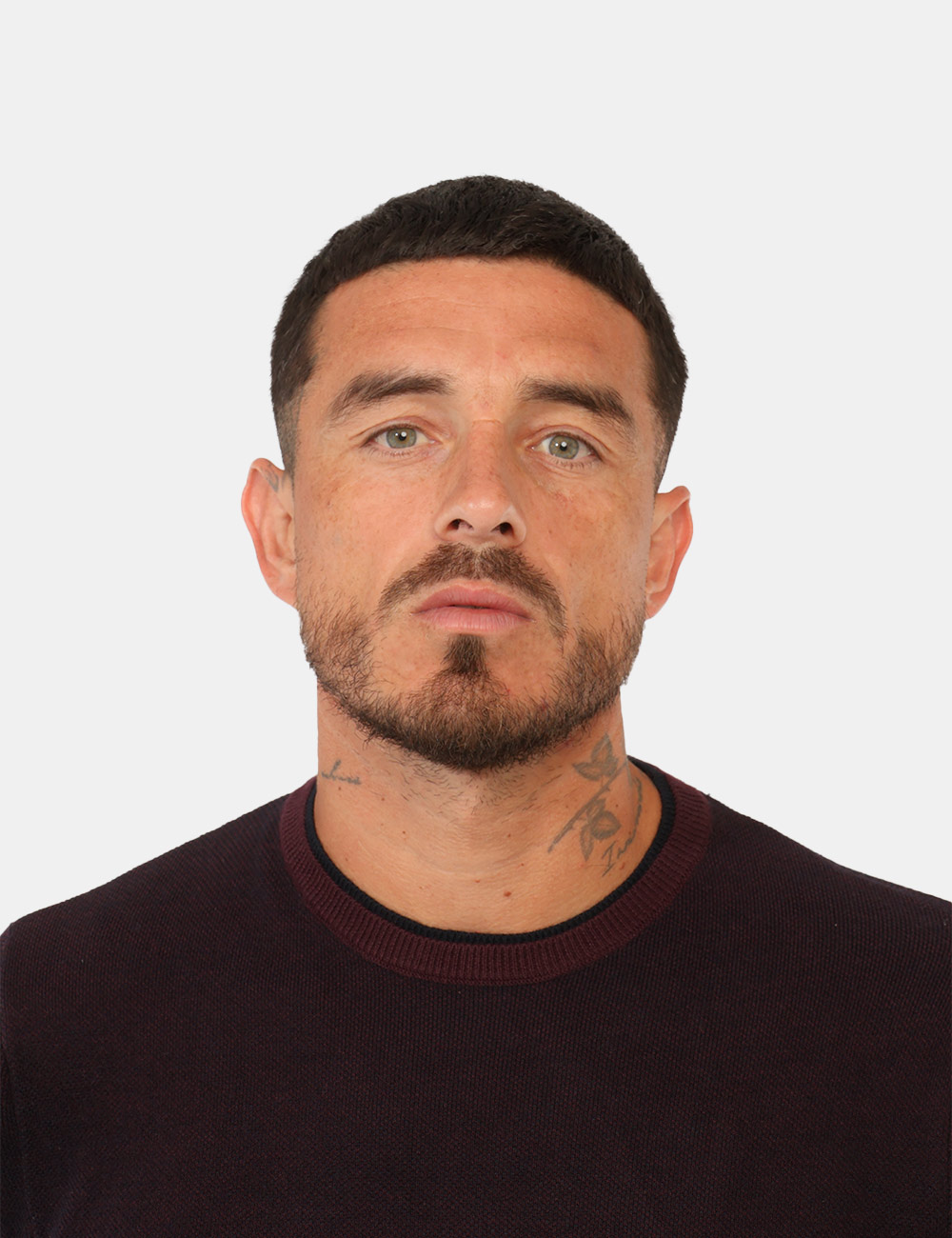Maglia Yes Zee Bordeaux - Maglia Yes Zee Bordeaux da UomoLa maglia Yes Zee bordeaux da uomo è un capo versatile e contempora