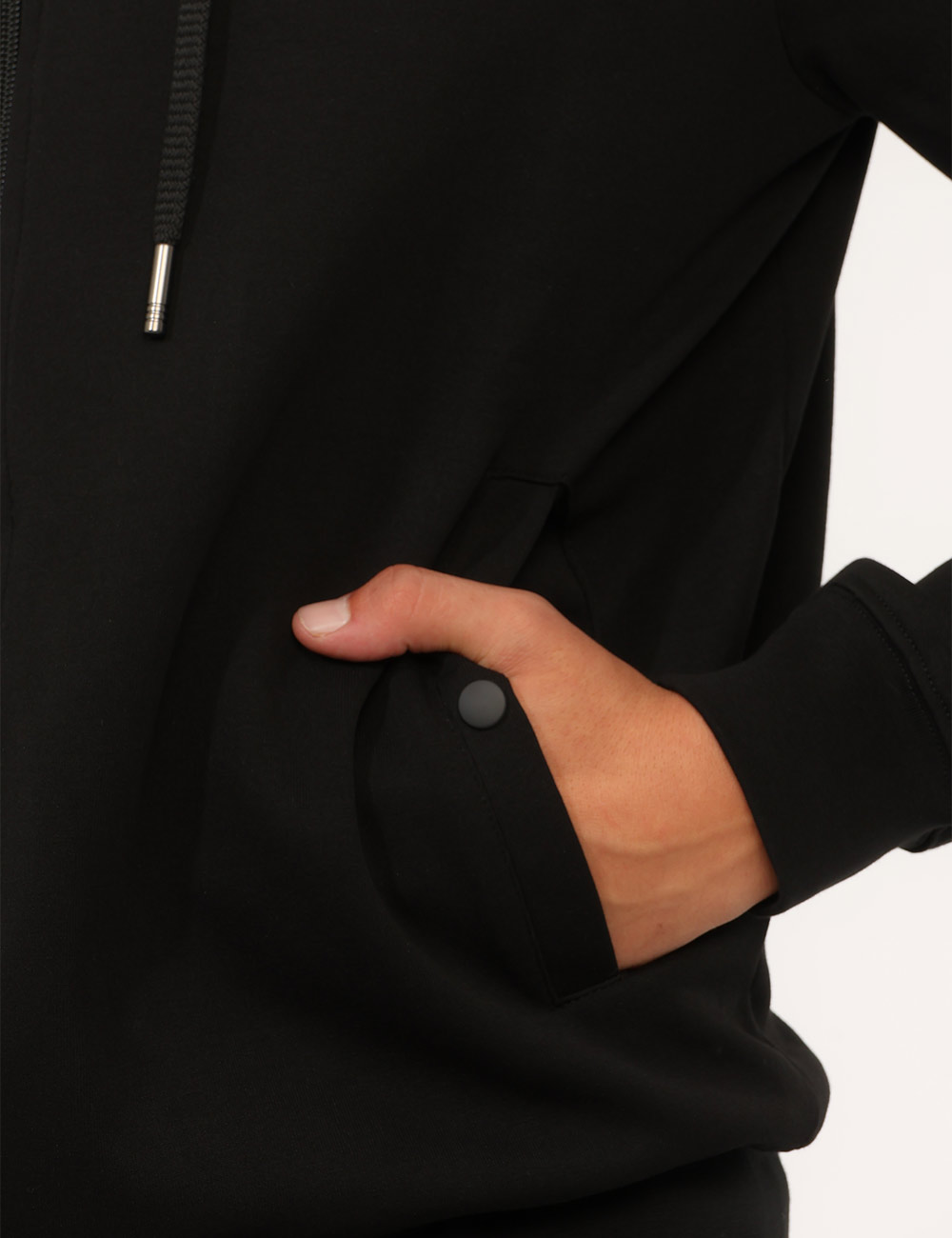 Felpa Antony Morato Nera - Felpa Antony Morato Nera da uomo La Felpa ANTONY MORATO Nera da uomo è un capo dal carattere cont