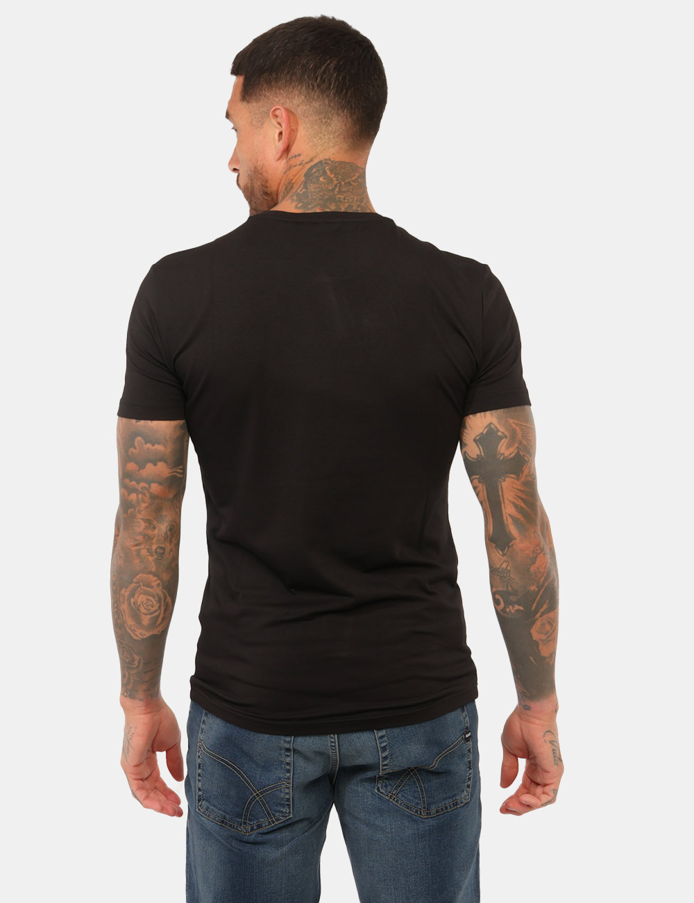 T-shirt Antony Morato Nera - T-shirt ANTONY MORATO Nera da uomo La T-shirt ANTONY MORATO Nera da uomo è un capo versatile e