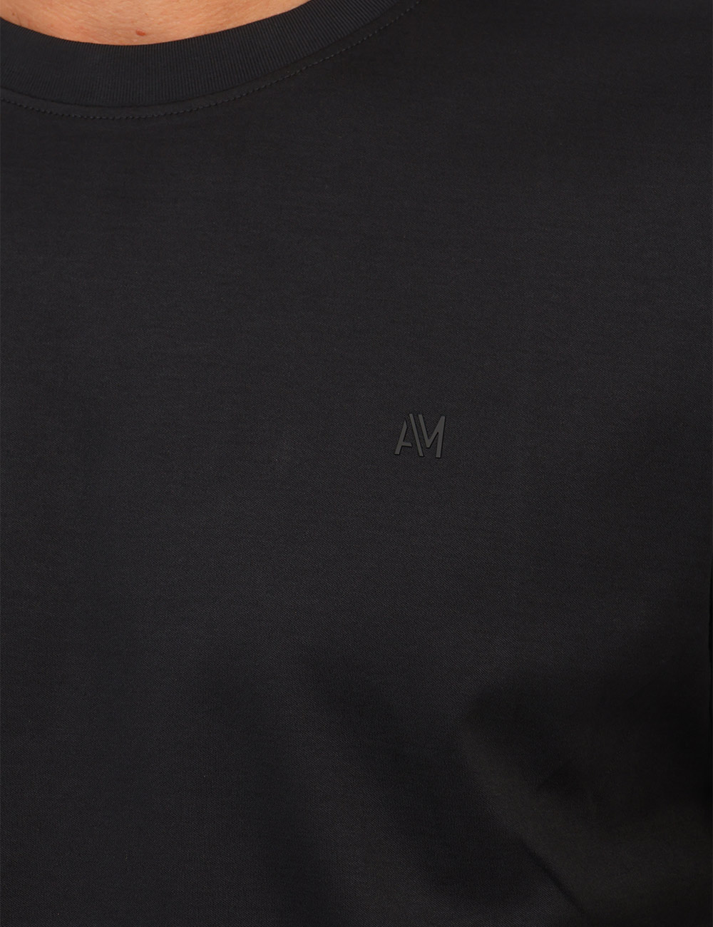 T-shirt Antony Morato Blu - T-shirt Antony Morato Blu La T-shirt ANTONY MORATO Blu è un capo dal carattere contemporaneo, pe