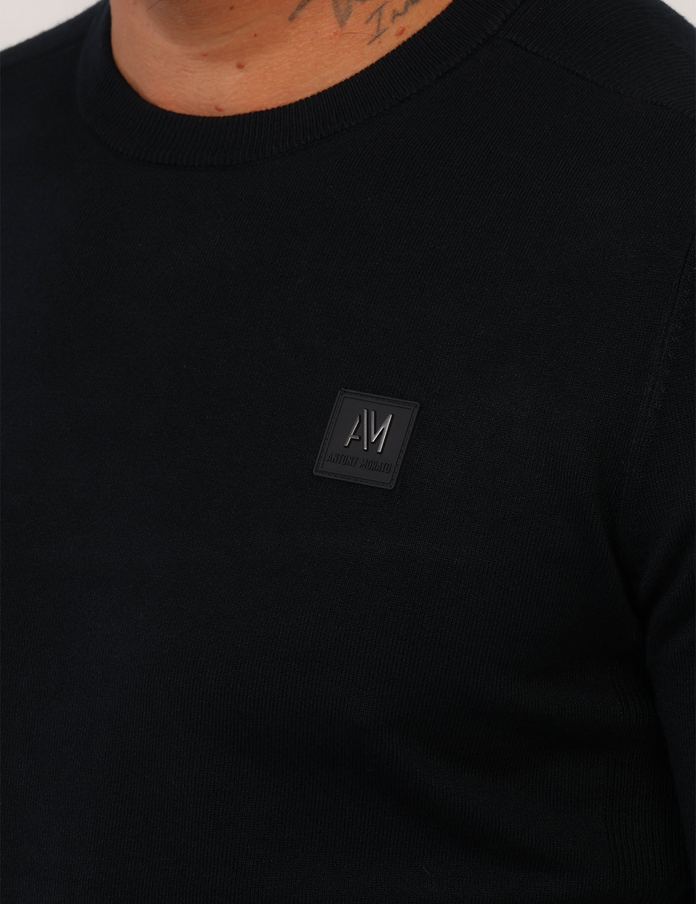 Maglia Antony Morato Blu - Maglia Antony Morato Blu La Maglia ANTONY MORATO Blu è un capo dal carattere contemporaneo, ideal