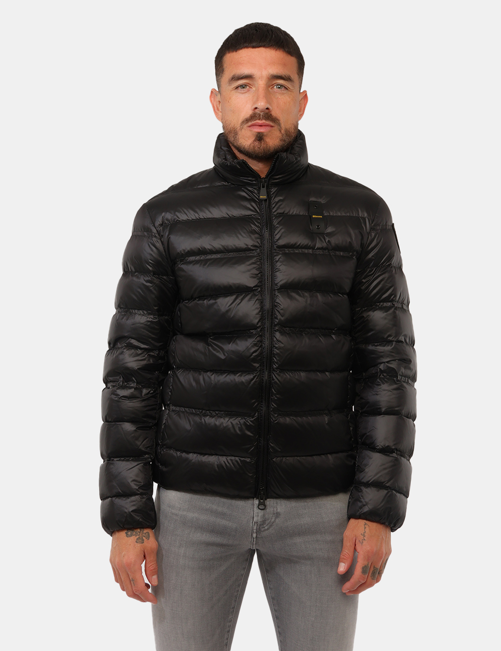 Piumino Blauer Nero - Piumino Blauer Nero da uomoIl Piumino Blauer Nero da uomo è un capospalla versatile e contemporaneo, i
