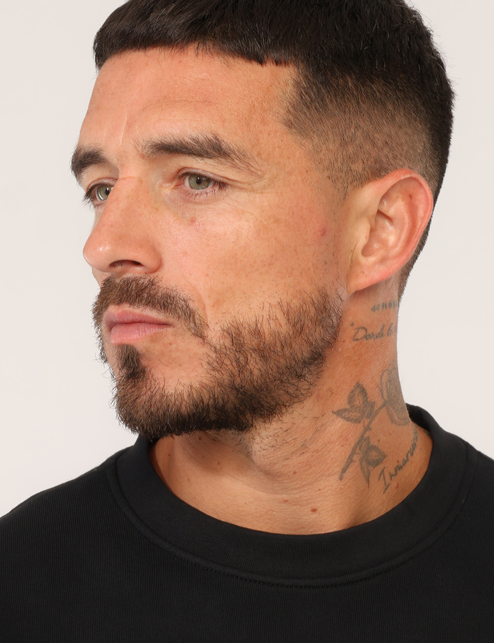 Felpa Blauer Blu - Felpa Blauer Blu da uomoLa Felpa Blauer Blu da uomo è un capo versatile e confortevole, perfetto per affr