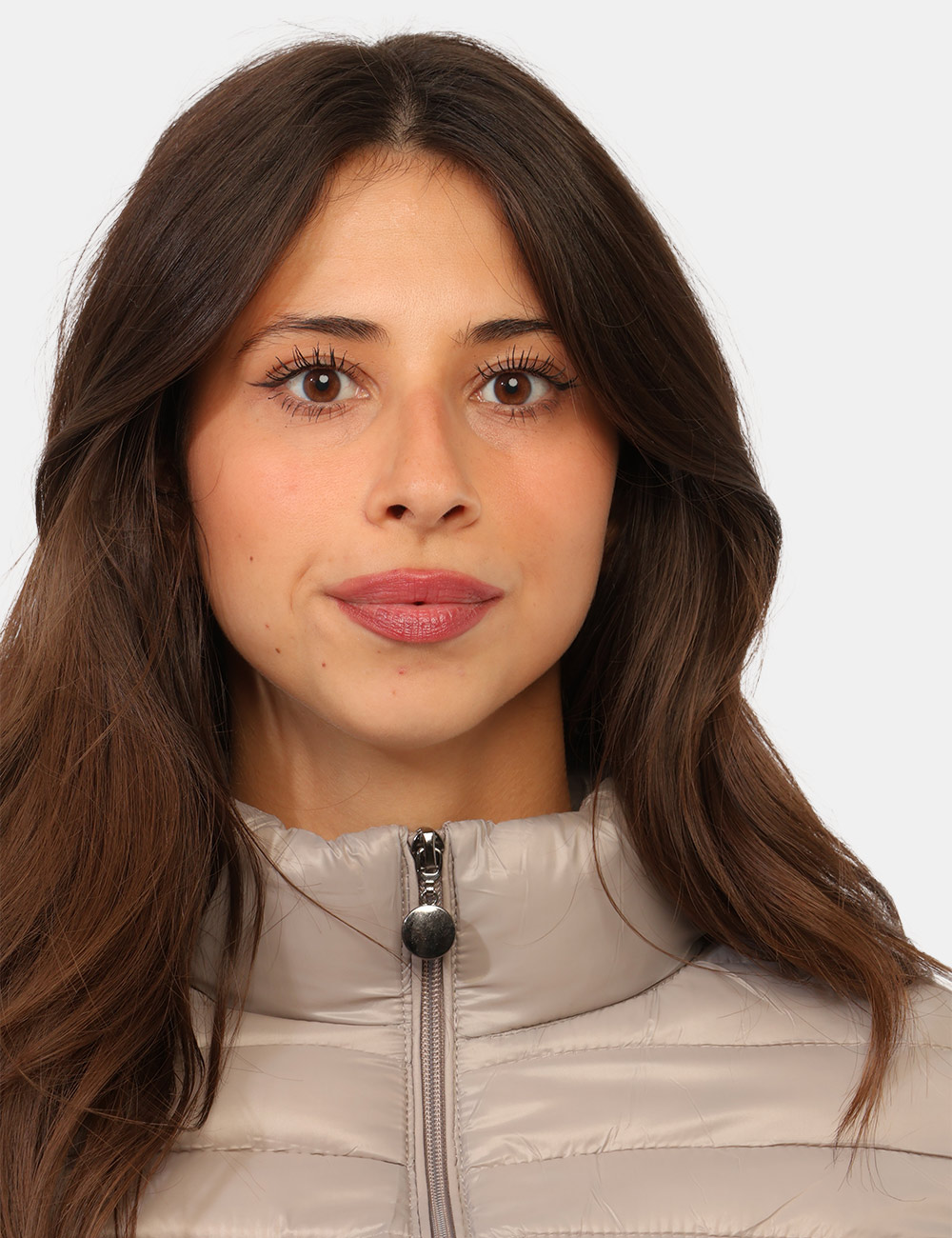 Piumino Concept83 Beige - Piumino Concept83 Beige da DonnaIl piumino Concept83 beige da donna è un capospalla versatile e co