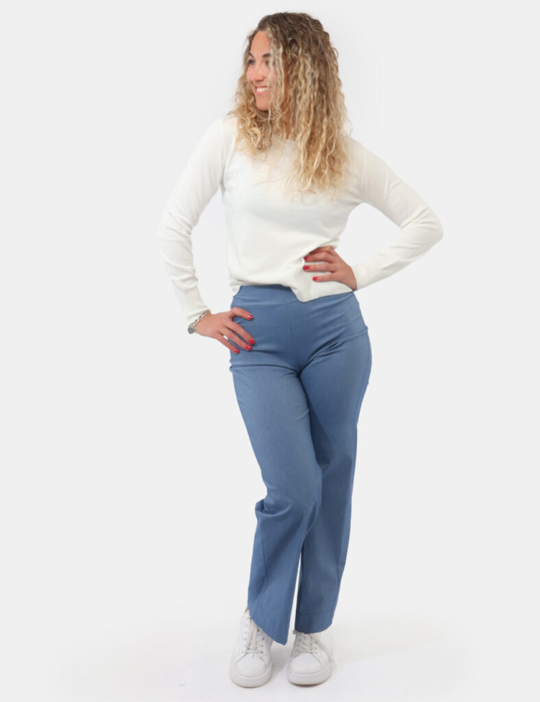 Abbigliamento donna scontato - Pantalone Azzurro